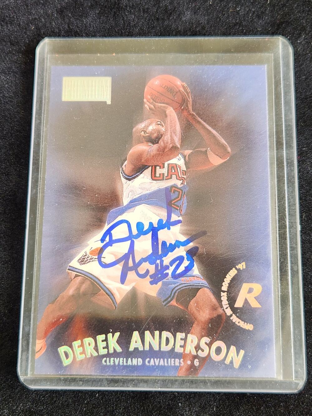 Autographed 1997-98 Derek Anderson Skybox Premium RC #195 Cavaliers Rookie Card